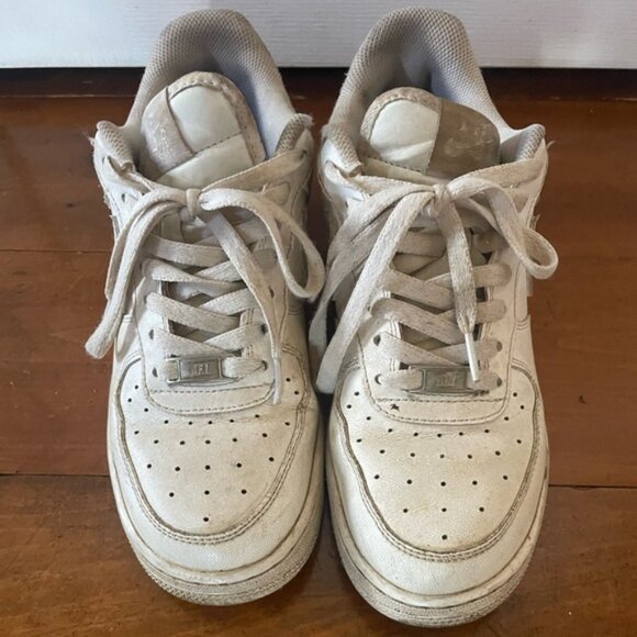 Nike Air Force 1 White Low Top Leather Running Shoes Sneakers Mens 7 - Picture 5 of 9